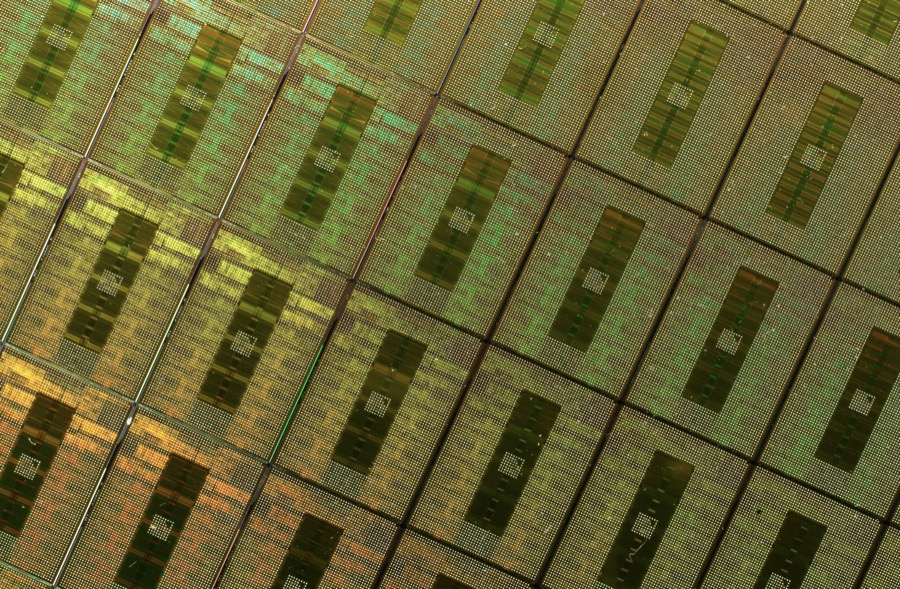 Electronics photograph 9